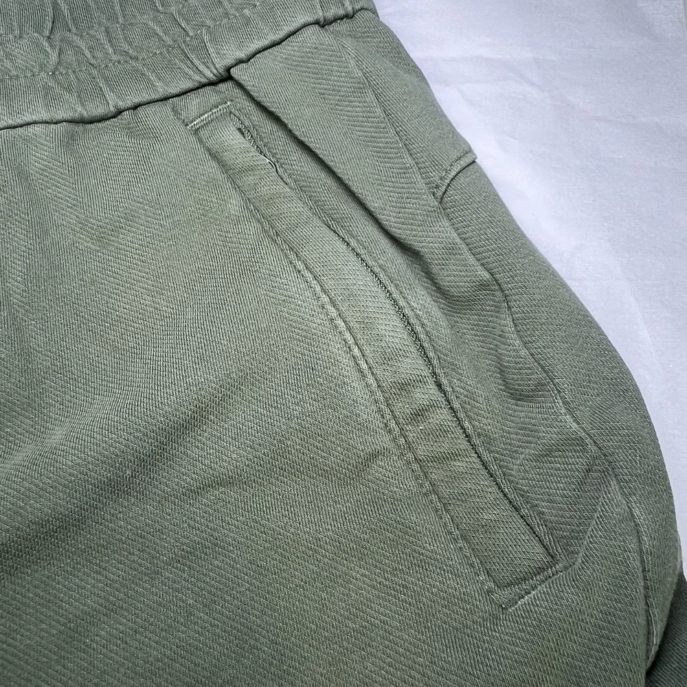 CALIA Women's Medium Green Athletic Shorts Pockets‎ Drawstring Elastic Waist